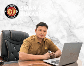 kepala skeolah sman4 (1)