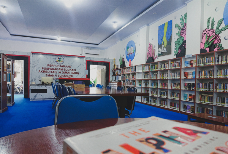 perpustakaan sman 4 sukabumi
