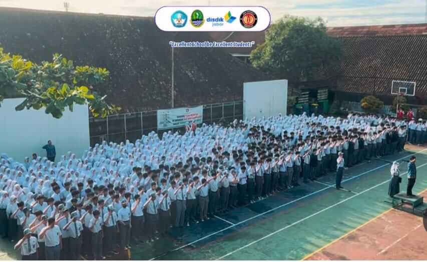 upacara hari pahlawan sman 4 sukabumi